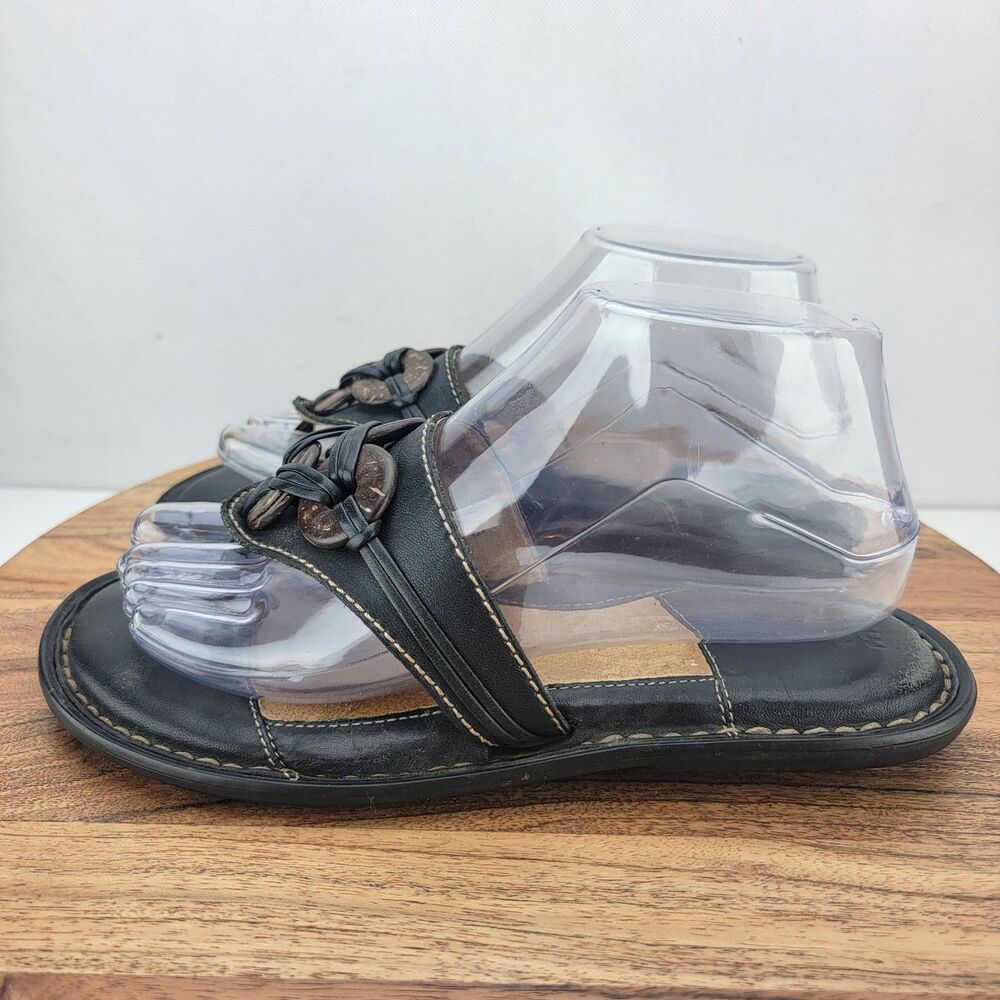 Born Womens Size 7 Brown Leather Thong Comfort Flip Flop Sandals